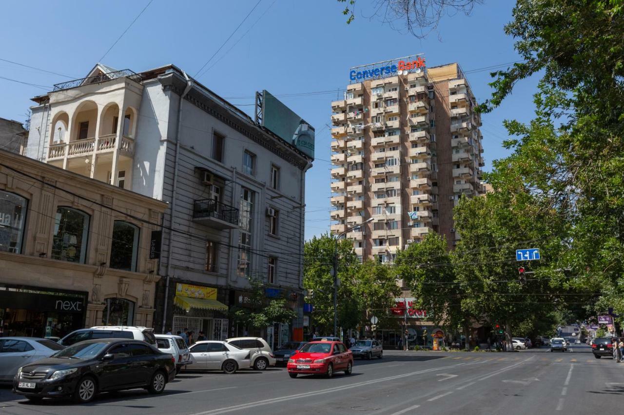 Umba Apartment N3 - Balcony And Mount Ararat View Erévan Extérieur photo